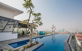 Janevalla Bandung